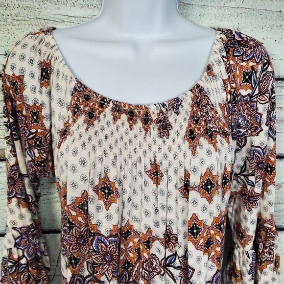 Maurices L Boho Floral Peasant Top 3/4 Sleeve Stretch Scoop Neck Geometric - Picture 3 of 7